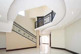 5 Bedroom Property for Sale in Eldoglen Gauteng