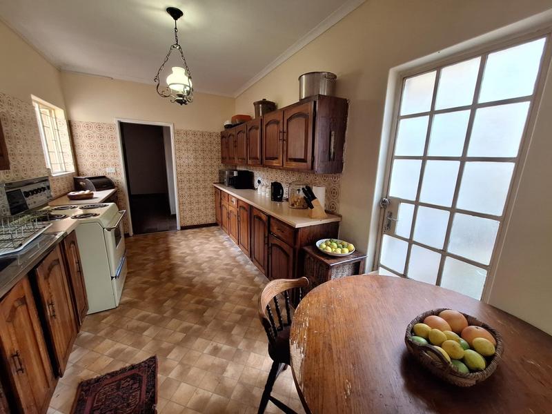 5 Bedroom Property for Sale in Meyerspark Gauteng