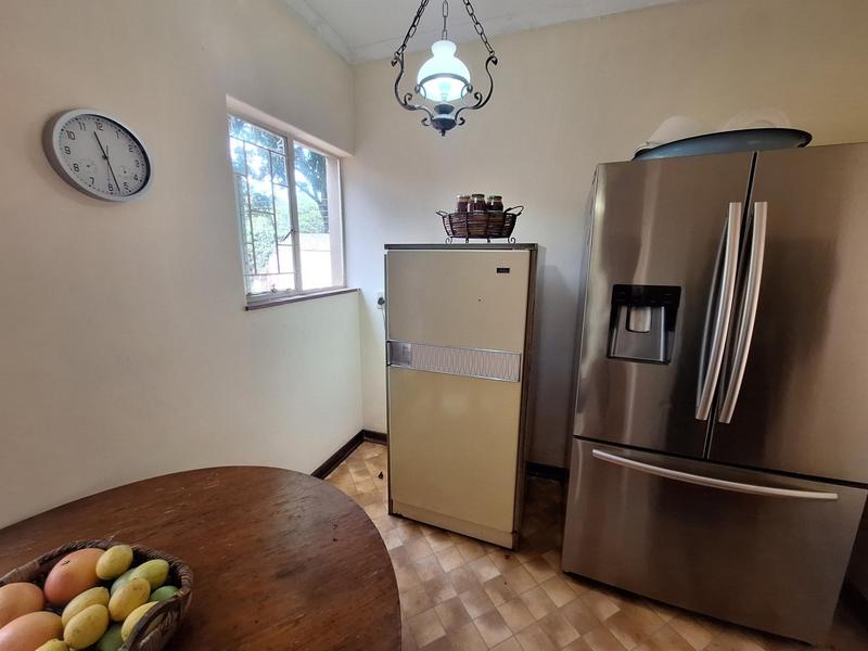 5 Bedroom Property for Sale in Meyerspark Gauteng