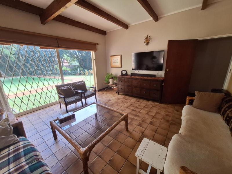 5 Bedroom Property for Sale in Meyerspark Gauteng
