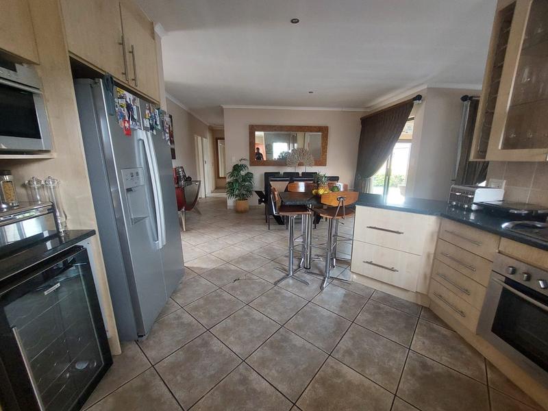 3 Bedroom Property for Sale in Thatchfield Gauteng