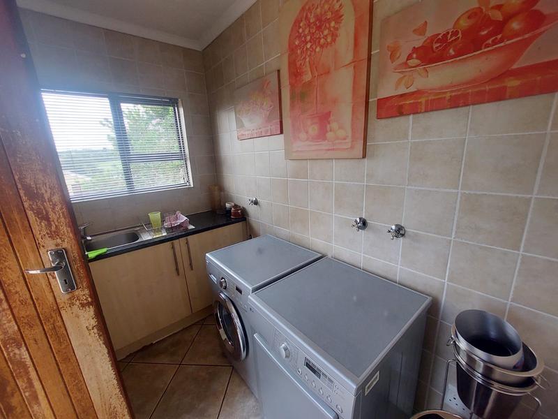 3 Bedroom Property for Sale in Thatchfield Gauteng