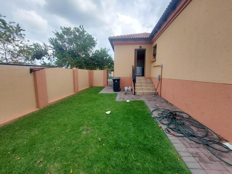 3 Bedroom Property for Sale in Thatchfield Gauteng