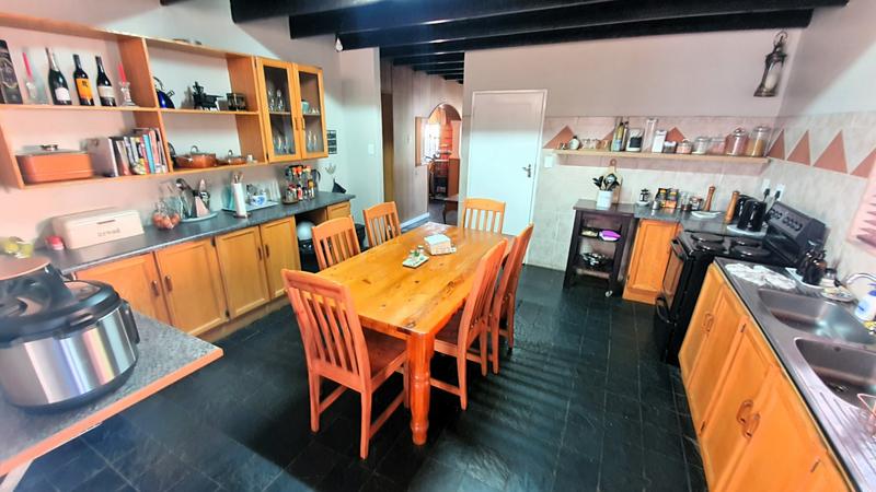 5 Bedroom Property for Sale in Sinoville Gauteng