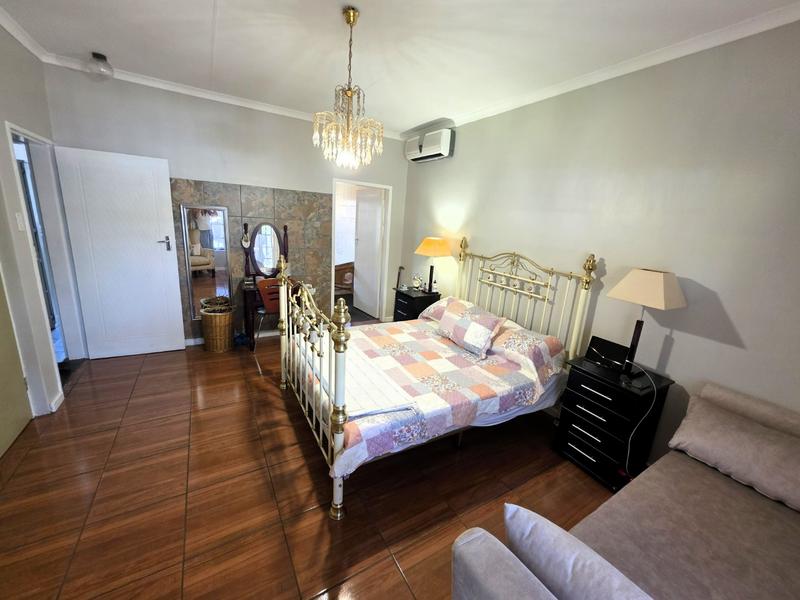 5 Bedroom Property for Sale in Sinoville Gauteng