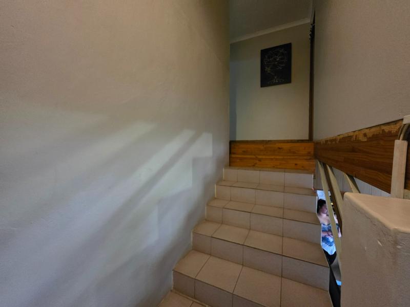 5 Bedroom Property for Sale in Sinoville Gauteng