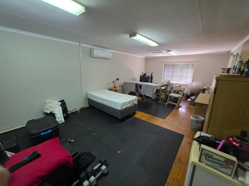 5 Bedroom Property for Sale in Sinoville Gauteng