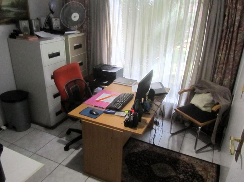 5 Bedroom Property for Sale in Sunward Park Gauteng
