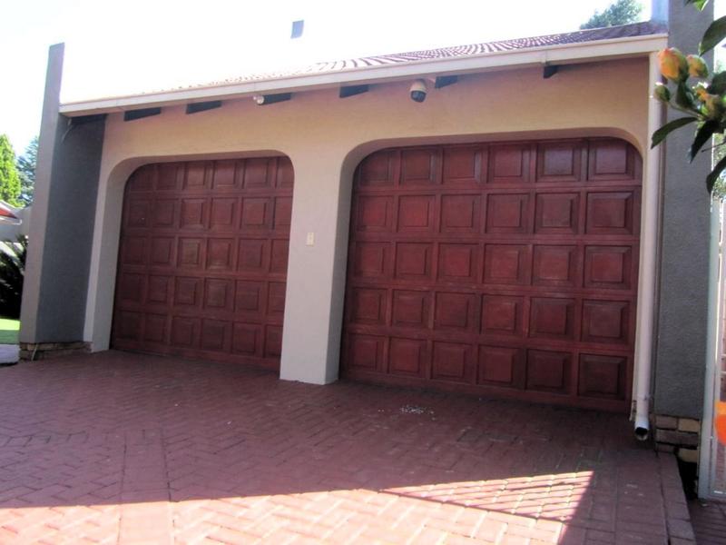 5 Bedroom Property for Sale in Sunward Park Gauteng