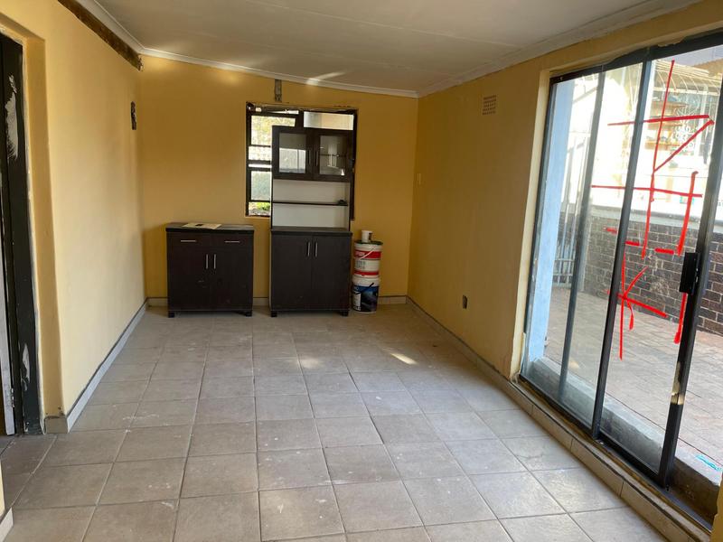 To Let 2 Bedroom Property for Rent in Marlands Gauteng