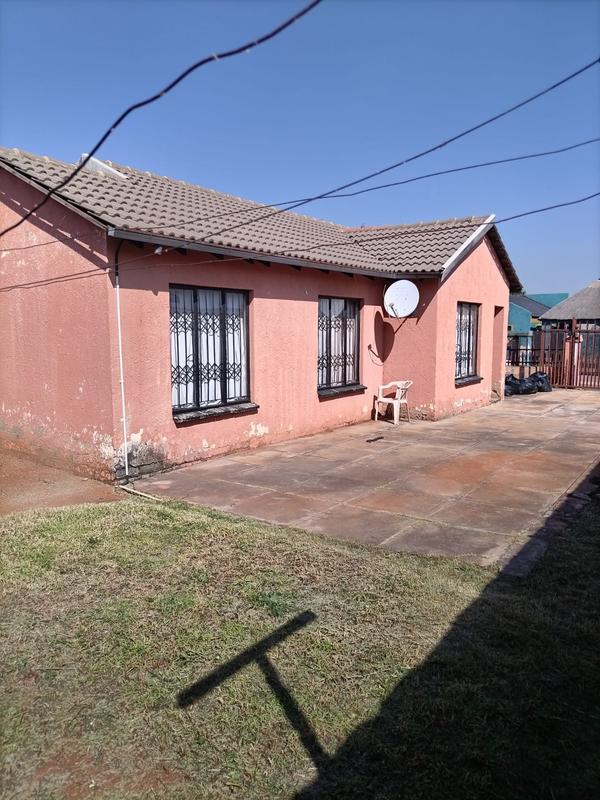 3 Bedroom Property for Sale in Dawn Park Gauteng