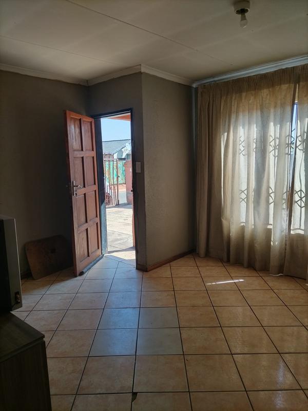 3 Bedroom Property for Sale in Dawn Park Gauteng