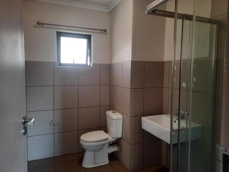 To Let 3 Bedroom Property for Rent in Three Rivers Gauteng