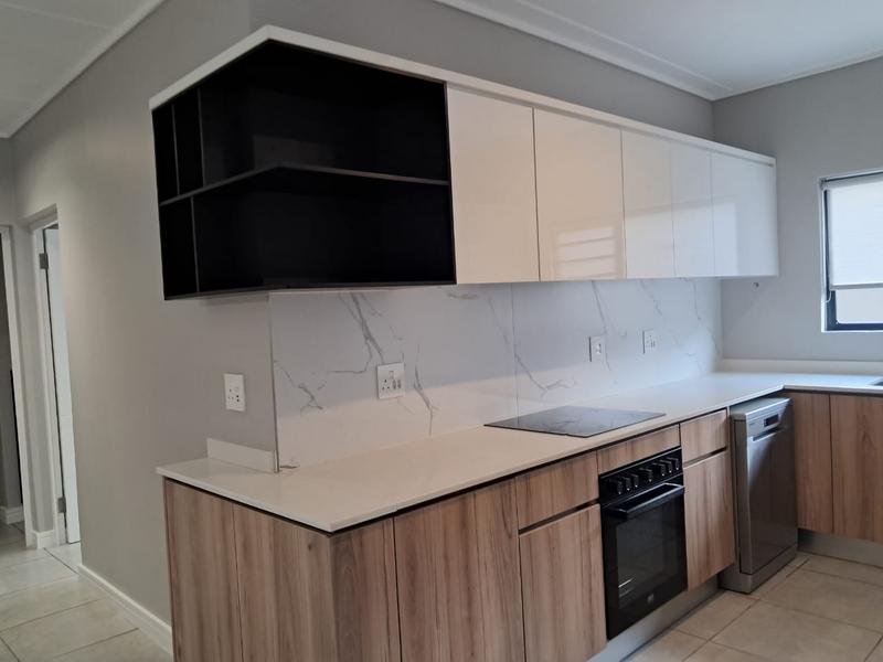 To Let 3 Bedroom Property for Rent in Waterfall Gauteng