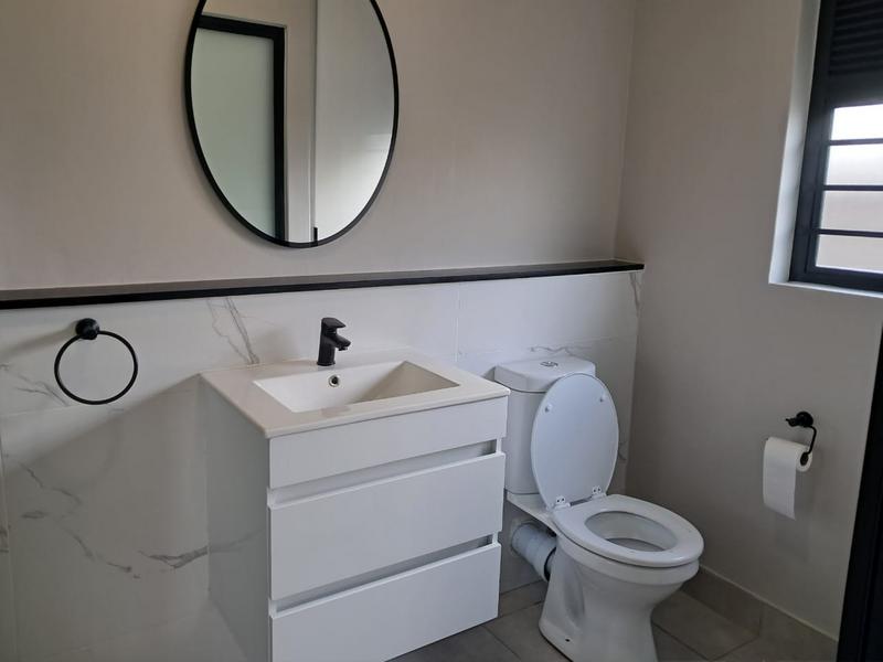 To Let 3 Bedroom Property for Rent in Waterfall Gauteng