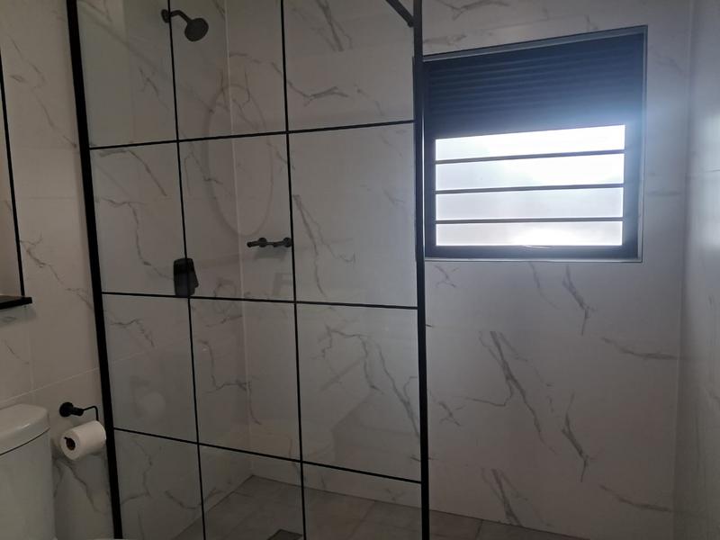 To Let 3 Bedroom Property for Rent in Waterfall Gauteng