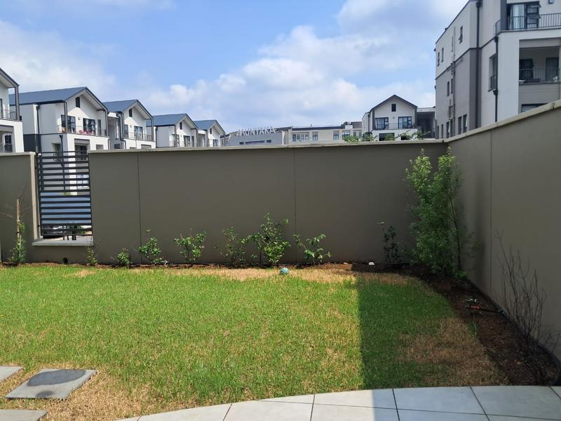 To Let 3 Bedroom Property for Rent in Waterfall Gauteng