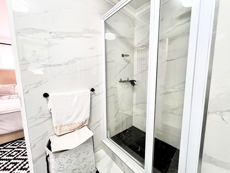 To Let 1 Bedroom Property for Rent in Broadacres Gauteng