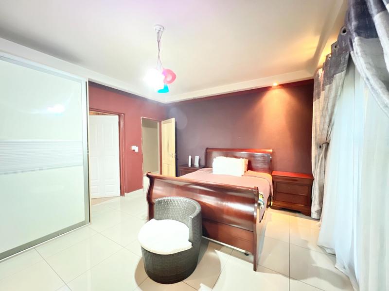 7 Bedroom Property for Sale in Buccleuch Gauteng