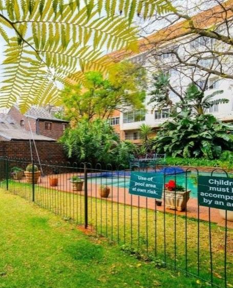 1 Bedroom Property for Sale in Killarney Gauteng
