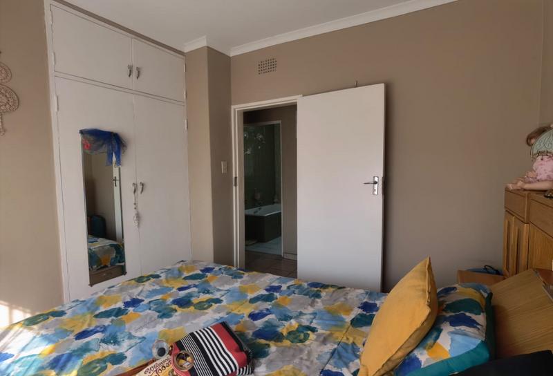 7 Bedroom Property for Sale in Petersfield Gauteng