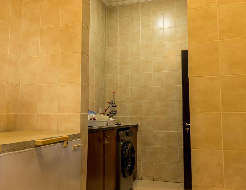 6 Bedroom Property for Sale in Beverley Gauteng