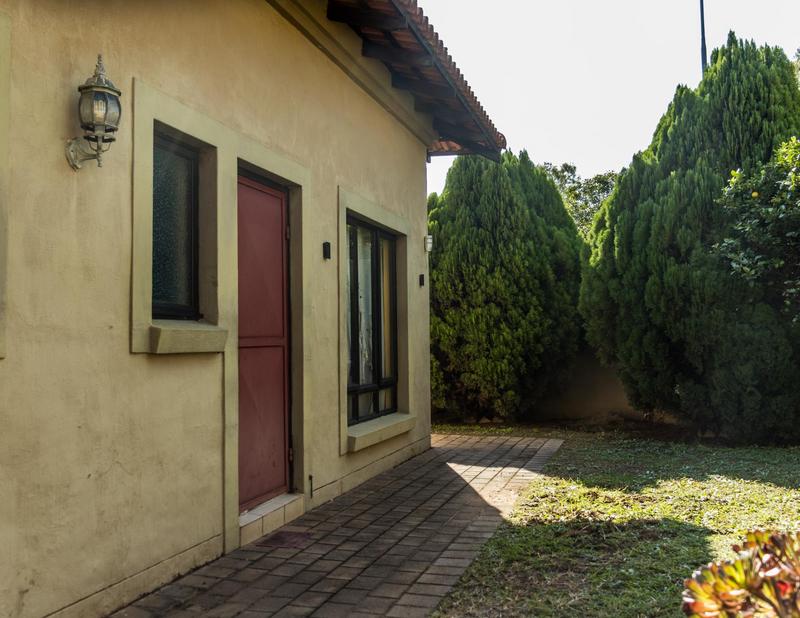 6 Bedroom Property for Sale in Beverley Gauteng