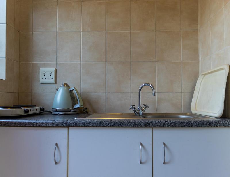 6 Bedroom Property for Sale in Beverley Gauteng