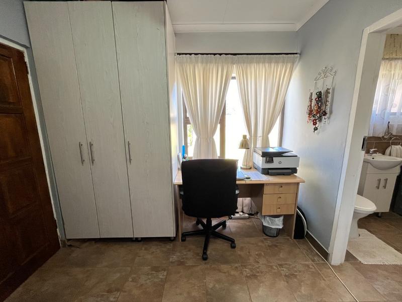 3 Bedroom Property for Sale in Greenhills Gauteng