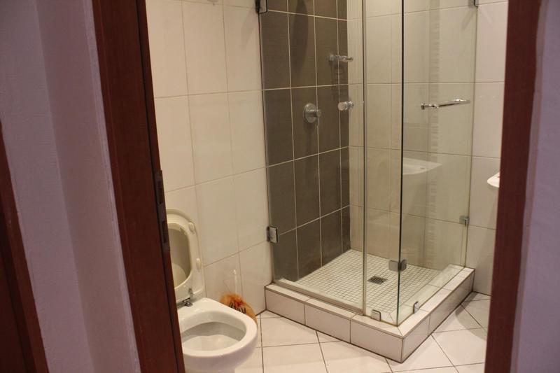 To Let 2 Bedroom Property for Rent in Bedford Gardens Gauteng