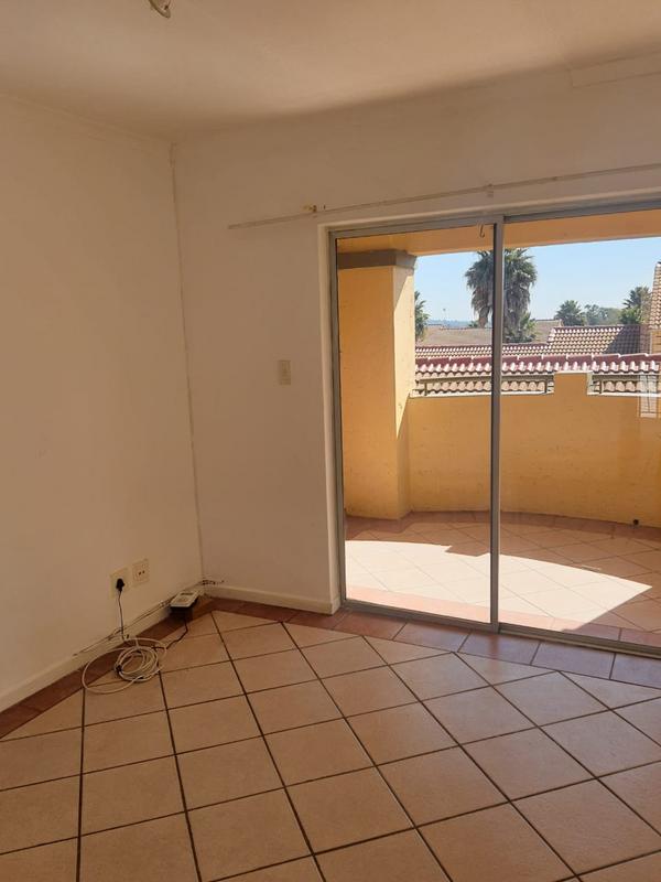 To Let 2 Bedroom Property for Rent in Mooikloof Ridge Gauteng