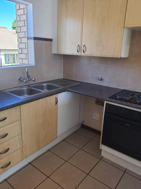 To Let 2 Bedroom Property for Rent in Mooikloof Ridge Gauteng