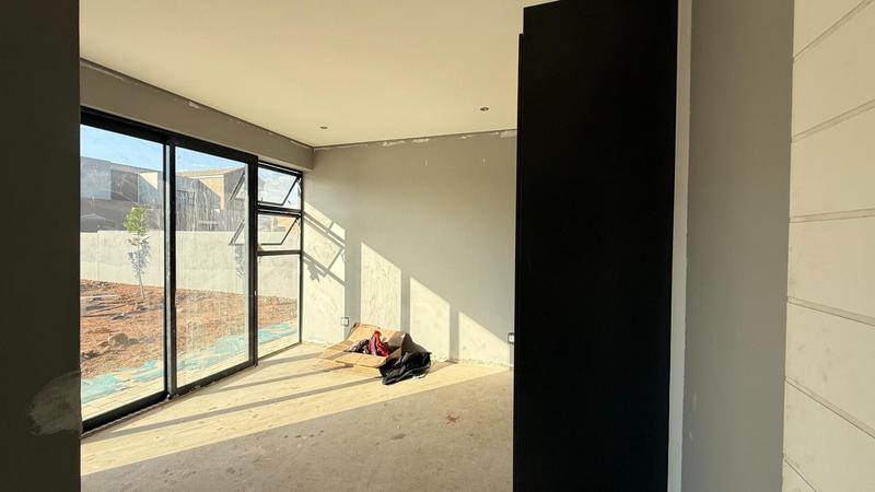 4 Bedroom Property for Sale in Midstream Heights Gauteng