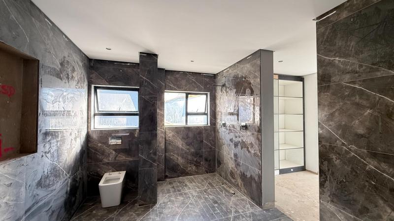 4 Bedroom Property for Sale in Midstream Heights Gauteng
