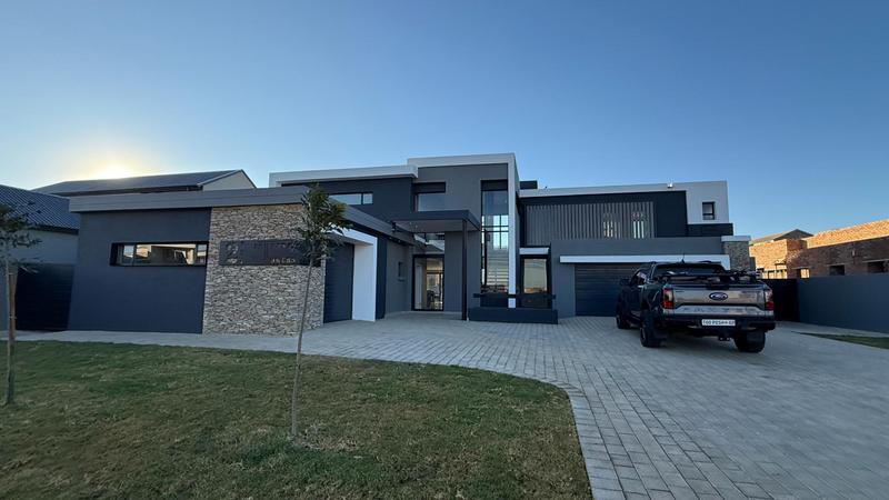4 Bedroom Property for Sale in Midstream Heights Gauteng
