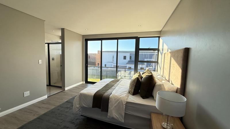 4 Bedroom Property for Sale in Midstream Heights Gauteng