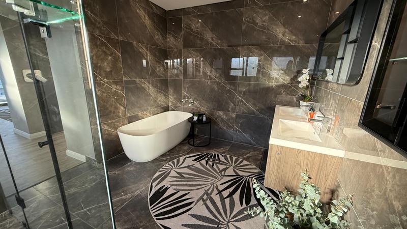 4 Bedroom Property for Sale in Midstream Heights Gauteng