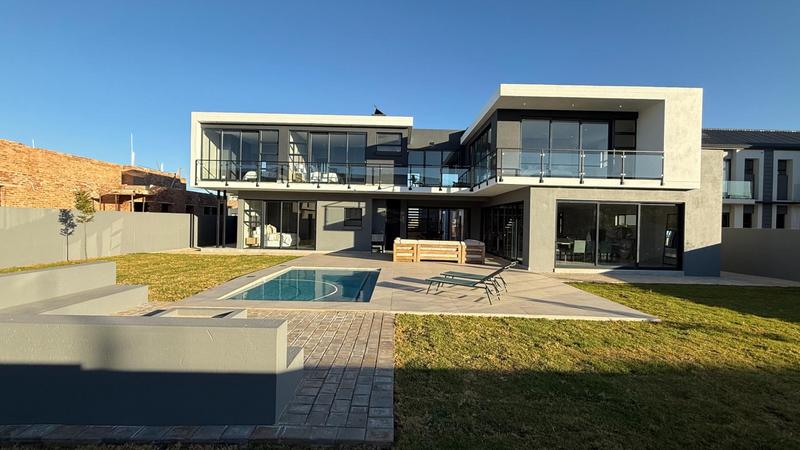 4 Bedroom Property for Sale in Midstream Heights Gauteng