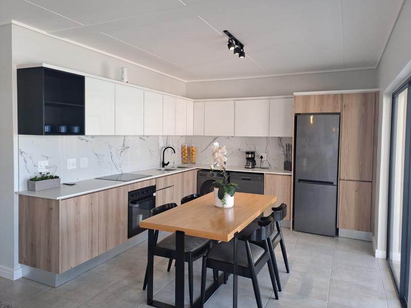 To Let 3 Bedroom Property for Rent in Waterfall Gauteng