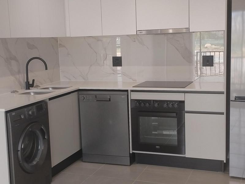 To Let 1 Bedroom Property for Rent in Waterfall Gauteng