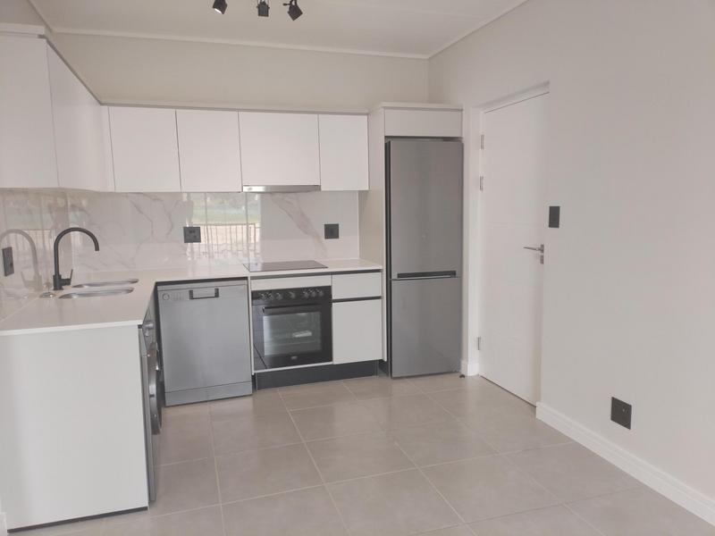 To Let 1 Bedroom Property for Rent in Waterfall Gauteng