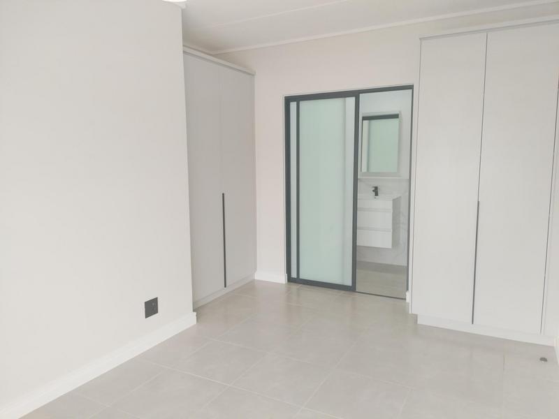 To Let 1 Bedroom Property for Rent in Waterfall Gauteng