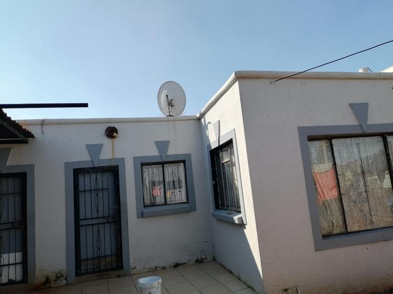 1 Bedroom Property for Sale in Vlakfontein Gauteng