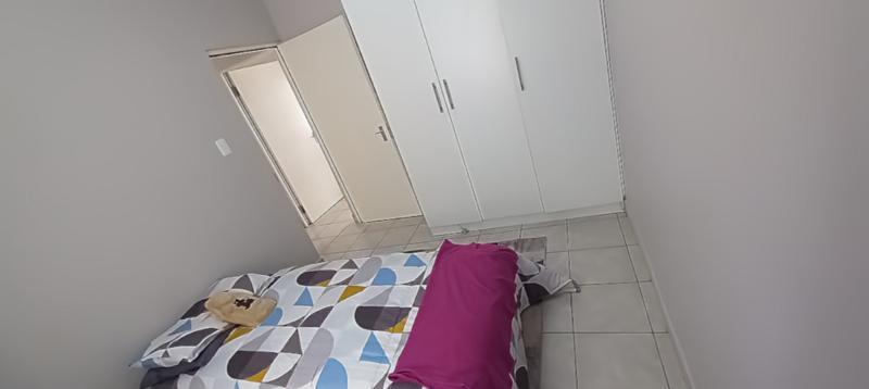 To Let 2 Bedroom Property for Rent in Groblerpark Gauteng
