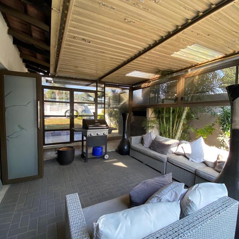 To Let 4 Bedroom Property for Rent in Claremont Gauteng