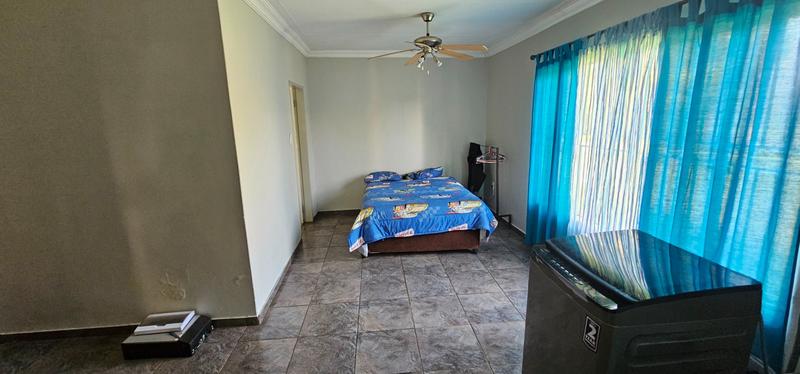 4 Bedroom Property for Sale in Haakdoornboom AH Gauteng