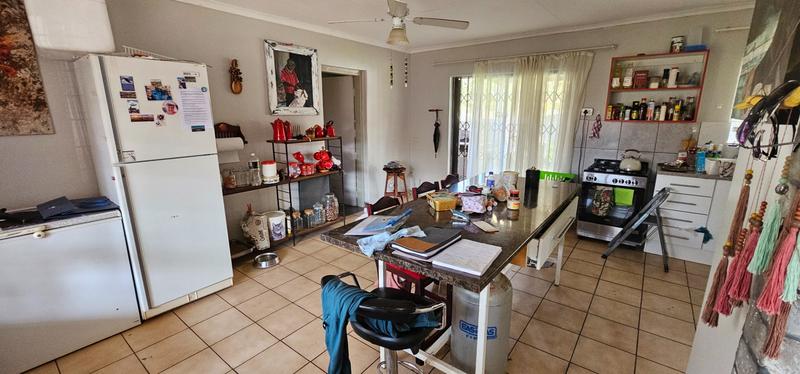 4 Bedroom Property for Sale in Haakdoornboom AH Gauteng
