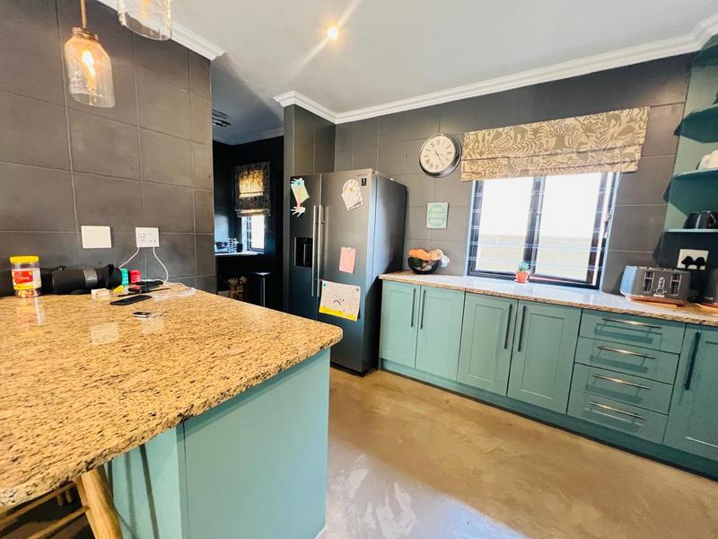 To Let 3 Bedroom Property for Rent in Craigavon Gauteng