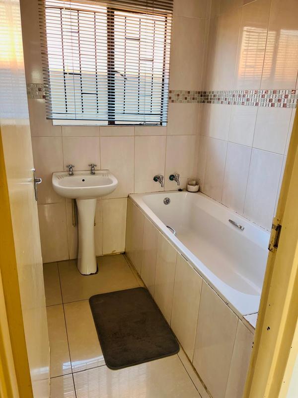 3 Bedroom Property for Sale in Soshanguve VV Gauteng