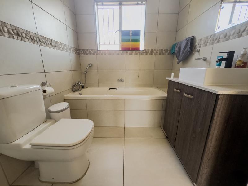 3 Bedroom Property for Sale in Northgate Gauteng